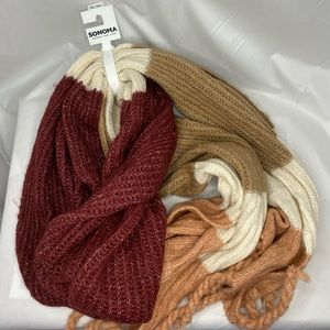 NEVER WORN Sonoma extra soft knit scarf